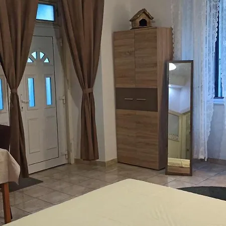 Nika Free Parking Apartment *