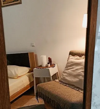 Апартаменти Nika Free Parking *